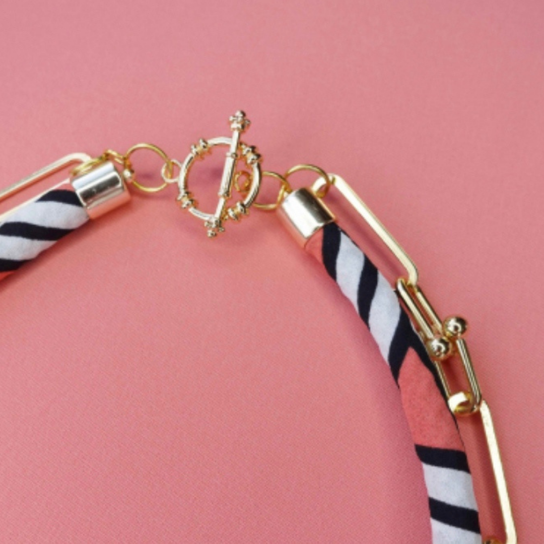 PINKY CHAIN  Necklace